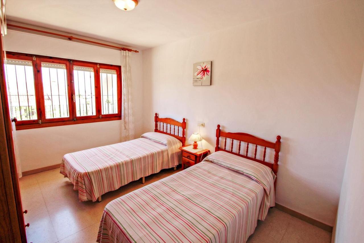 Laura-29A - Pretty Holiday Property With Garden And Private Pool In Calp Extérieur photo